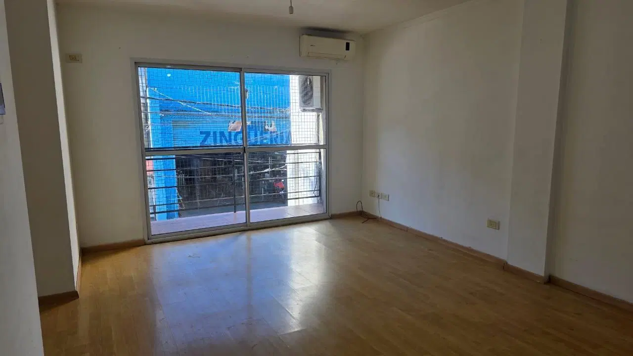 VENTA - DEPARTAMENTO- 2 AMBIENTES -  APTO CREDITO - BALCON - COCHERA - EXPENSAS BAJAS - SAN FERNANDO 3