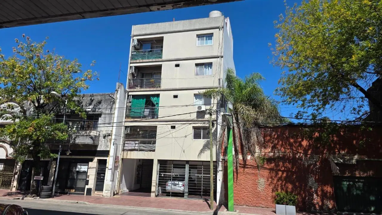 VENTA - DEPARTAMENTO- 2 AMBIENTES -  APTO CREDITO - BALCON - COCHERA - EXPENSAS BAJAS - SAN FERNANDO 5