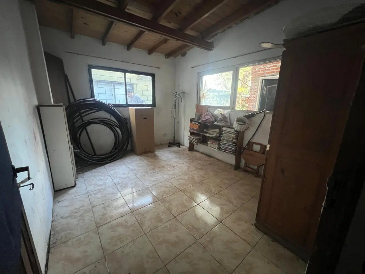 VENTA DOS CASAS EN TERRENO DE 1000MT2 ARBOLADO ASFALTO ESCOBAR CENTRO DUEÑO FINANCIA 3