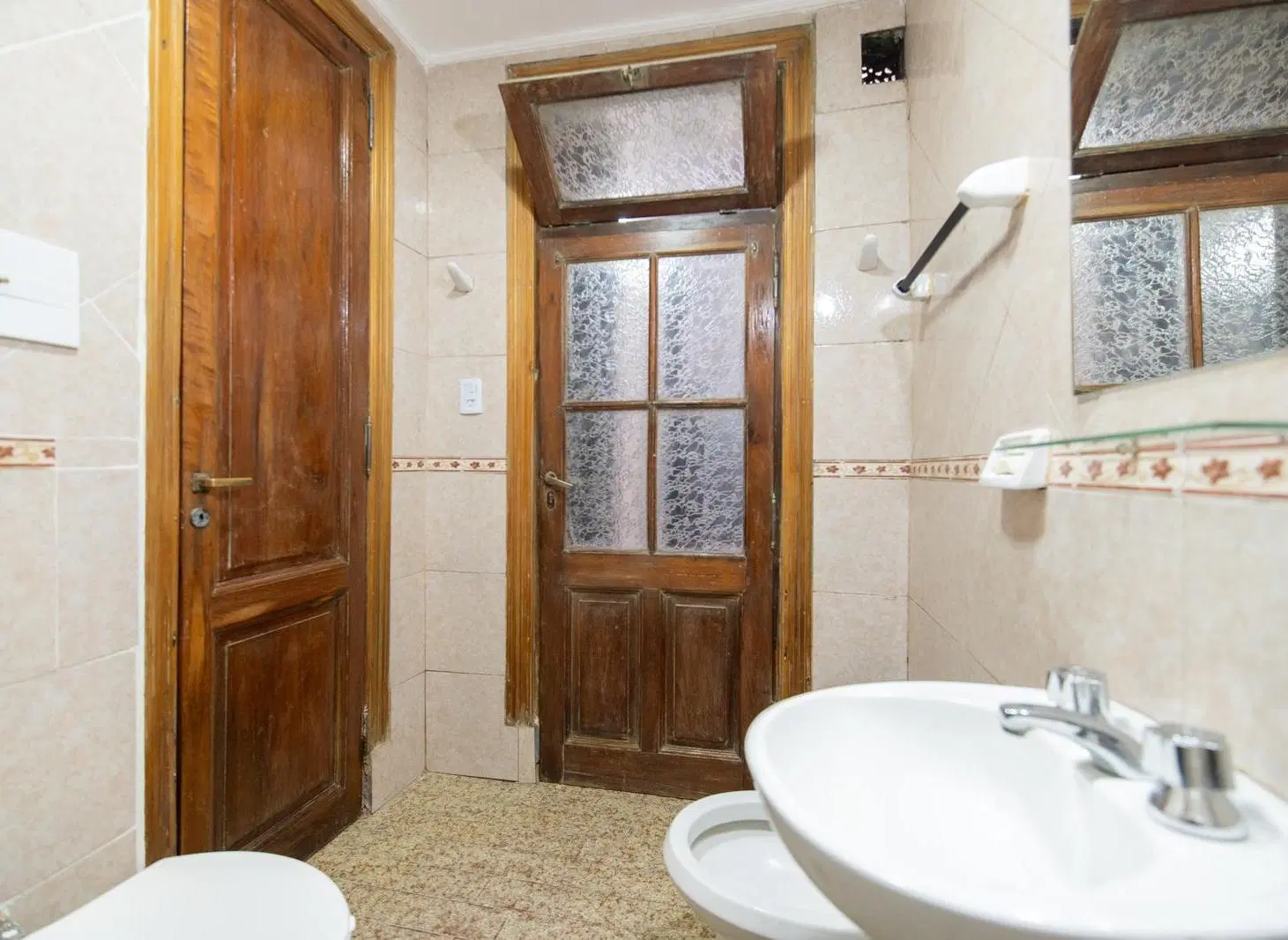 VENTA PH 3 AMBIENTES MAS PATIO  –SIN EXPEMSAS - APTO CREDITO Y PERMUTA 3