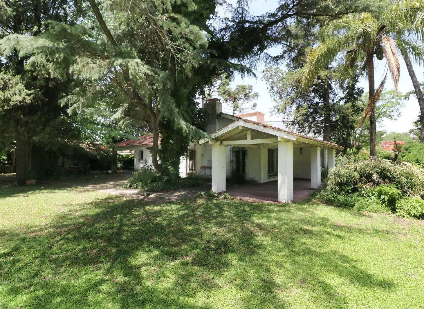 VENTA CASAQUINTA - MORENO - PARQUE - PISCINA - QUINCHO - PARRILLA - PERMUTA - OPORTUNIDAD! 5