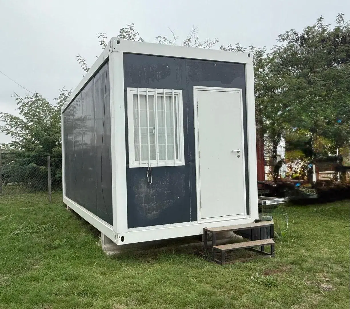 VENTA DE CASA CONTAINER LOTE PARQUIZADO EN BARRIO SEMICERRADO TOMA VEHICULO OPORTUNIDAD FINANCIA 4