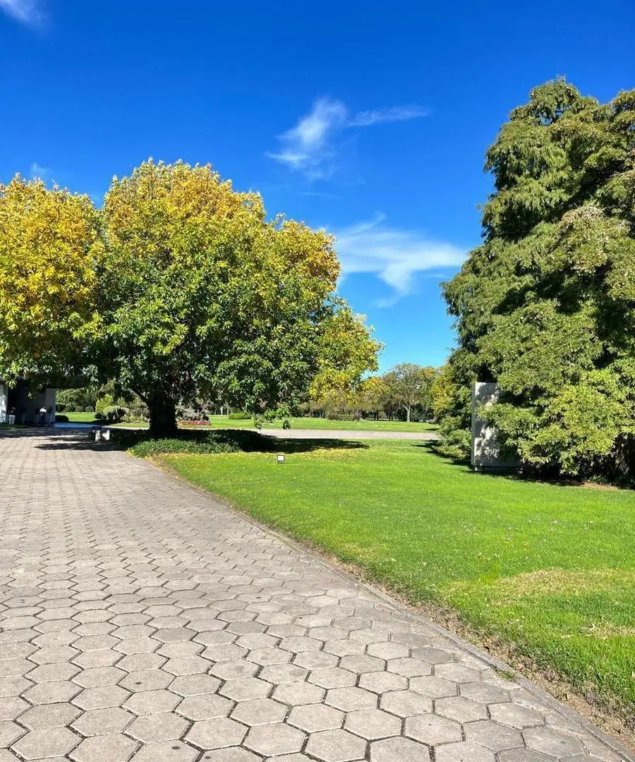 VENTA PARCELA CEMENTERIO PRIVADO  JARDIN DE PAZ PILAR EXCELENTE UBICACION. 5