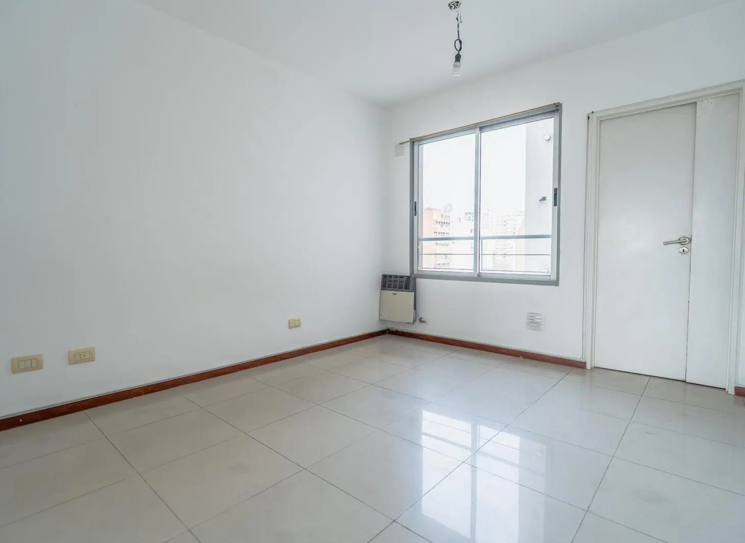 VENTA DEPARTAMENTO DOS AMBIENTES APTO CRÉDITO ·  VISTA ABIERTA AL CONTRAFRENTE CON BALCÓN 2
