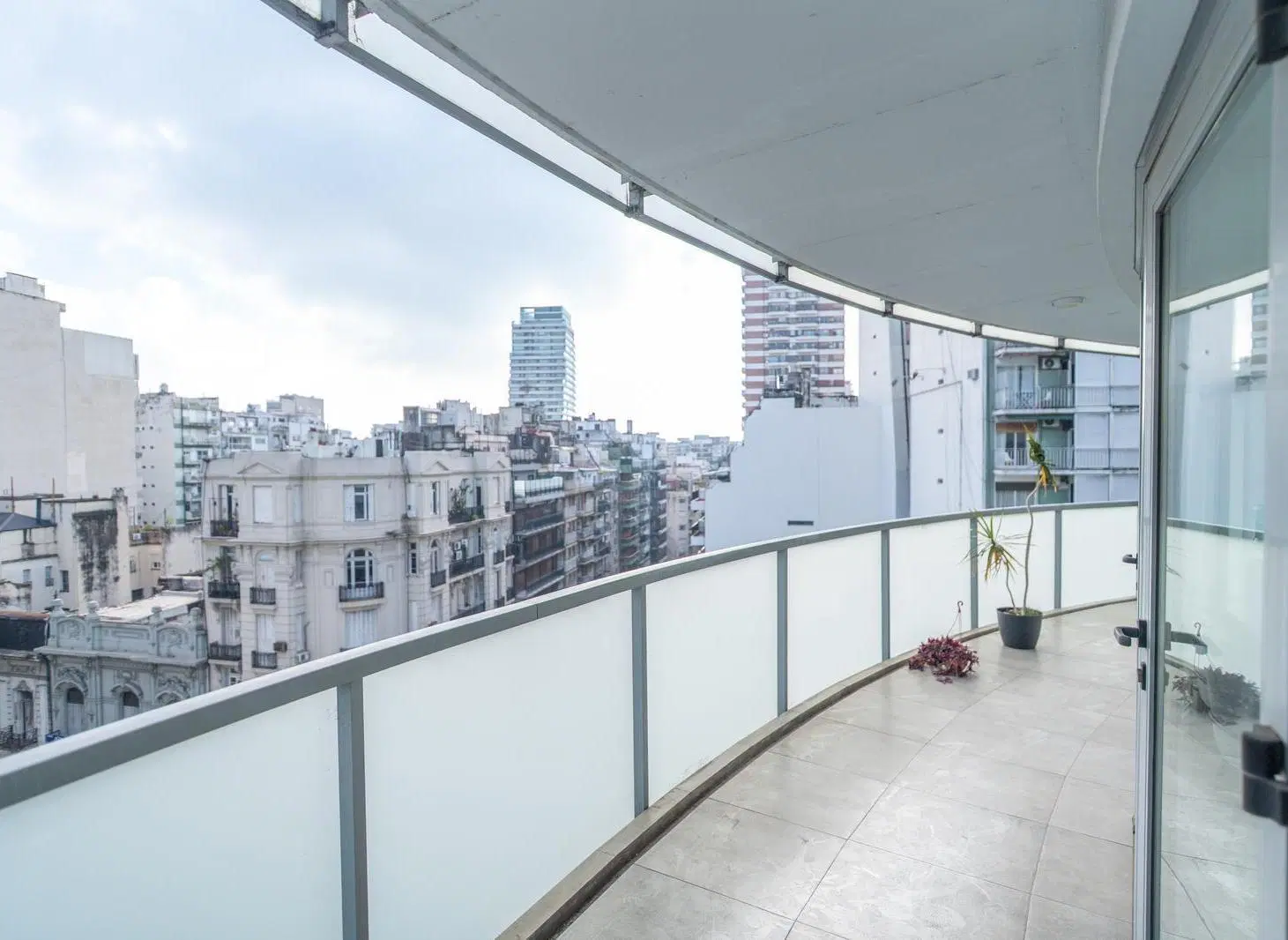 VENTA DEPARTAMENTO MONOAMBIENTE BARRIO NORTE - RECOLETA- AMENITIES - BALCON TERRAZA - APTO CREDITO 2