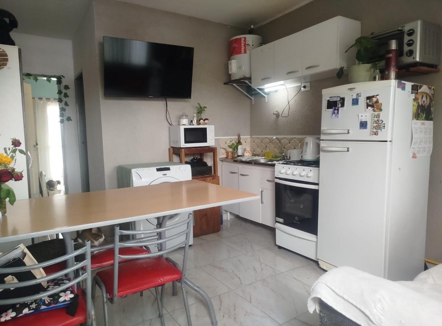 Foto de VENTA PH PLANTA ALTA 2 AMBIENTES CON BALCON Y PARRILLA PILAR PARQUE SAN, imagen 1