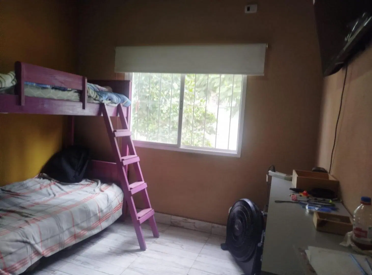 VENTA CASA 4 AMBIENTES  CON PARQUE QUINCHO COCHERAS PQUE SAN LUIS PILAR APTO CREDITO 5
