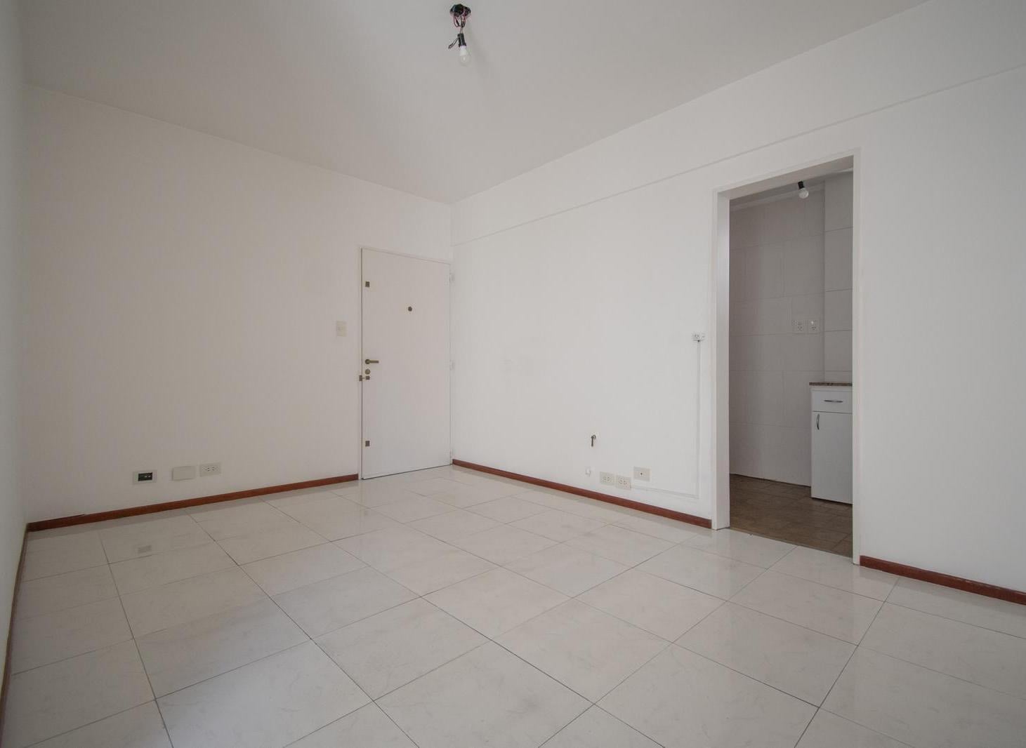 Foto de ALQUILER DEPARTAMENTO 3 AMBIENTES - LUMINOSO - CABALLITO, imagen 1