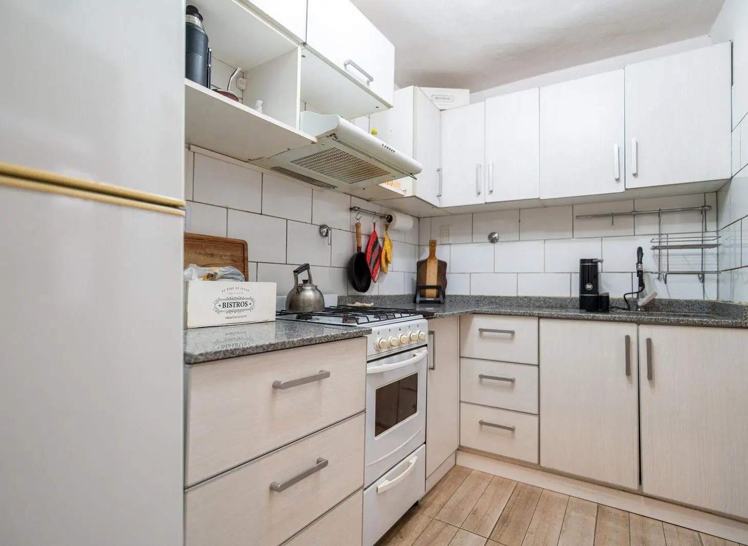 VENTA PH DOS AMBIENTES MAS ESCRITORIO - VILLA DEVOTO - PATIO - TERRAZA - 5