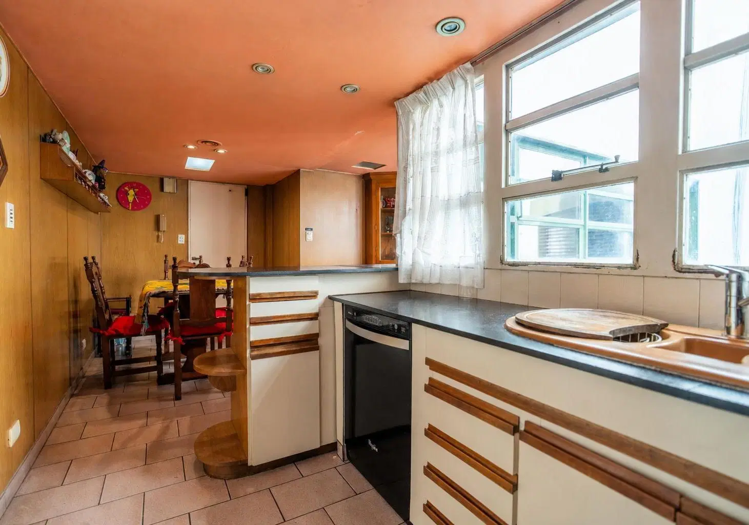 Venta Departamento dúplex piso entero  7 ambientes con baulera Almagro  Apto Crédito 2