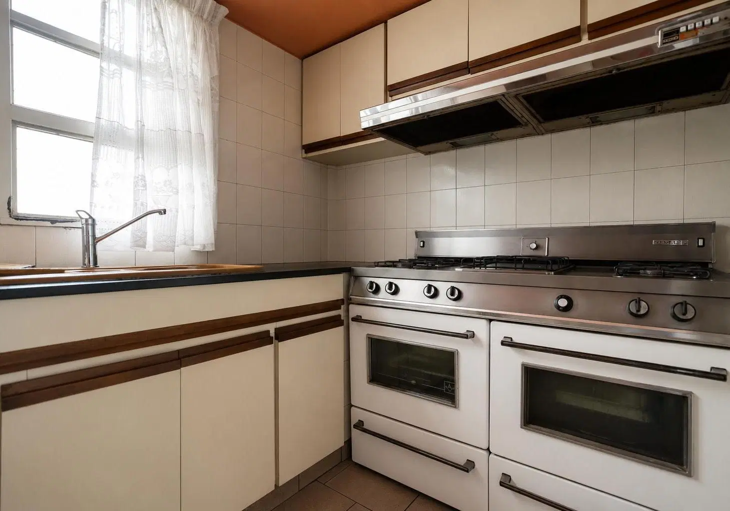 Venta Departamento dúplex piso entero  7 ambientes con baulera Almagro  Apto Crédito 8