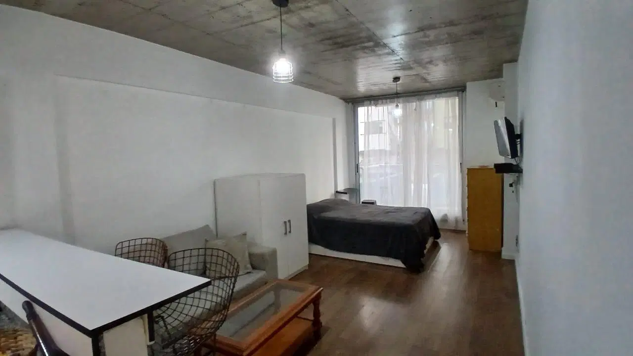 Alquiler | Monoambiente amoblado con balcón | Junín 654 | Balvanera 4