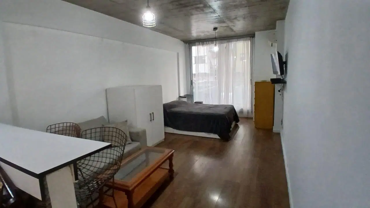 Alquiler | Monoambiente amoblado con balcón | Junín 654 | Balvanera 8
