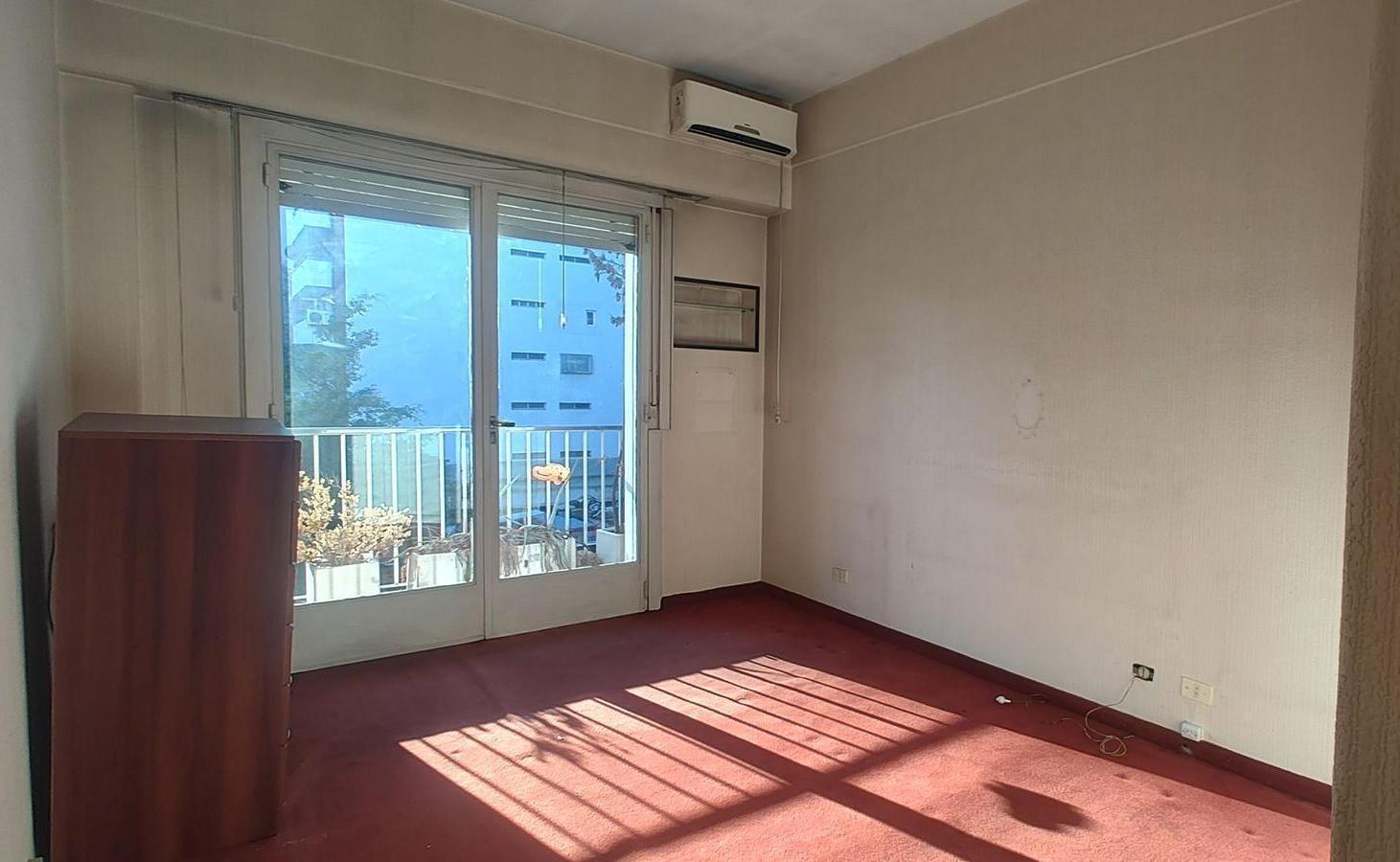 Foto de VENTA | SEMIPISO DE 4 AMBIENTES CON DEPENDENCIA Y BALCÓN EN PALERMO, imagen 5