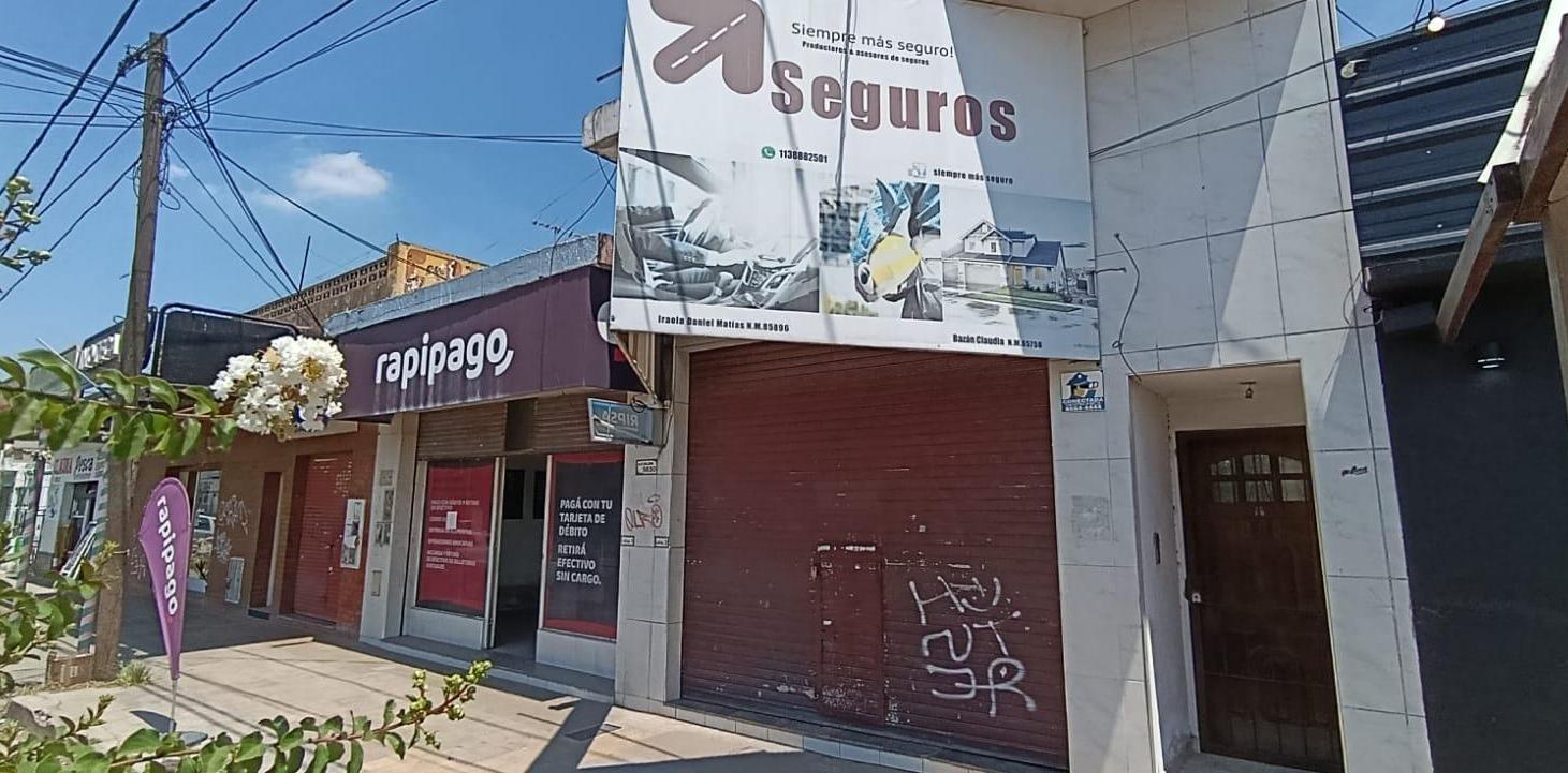 Foto de VENTA LOCAL Y CASA 3 AMBIENTES SOBRE AVENIDA IDEAL INVERSOR SAN MIGUEL, imagen 1