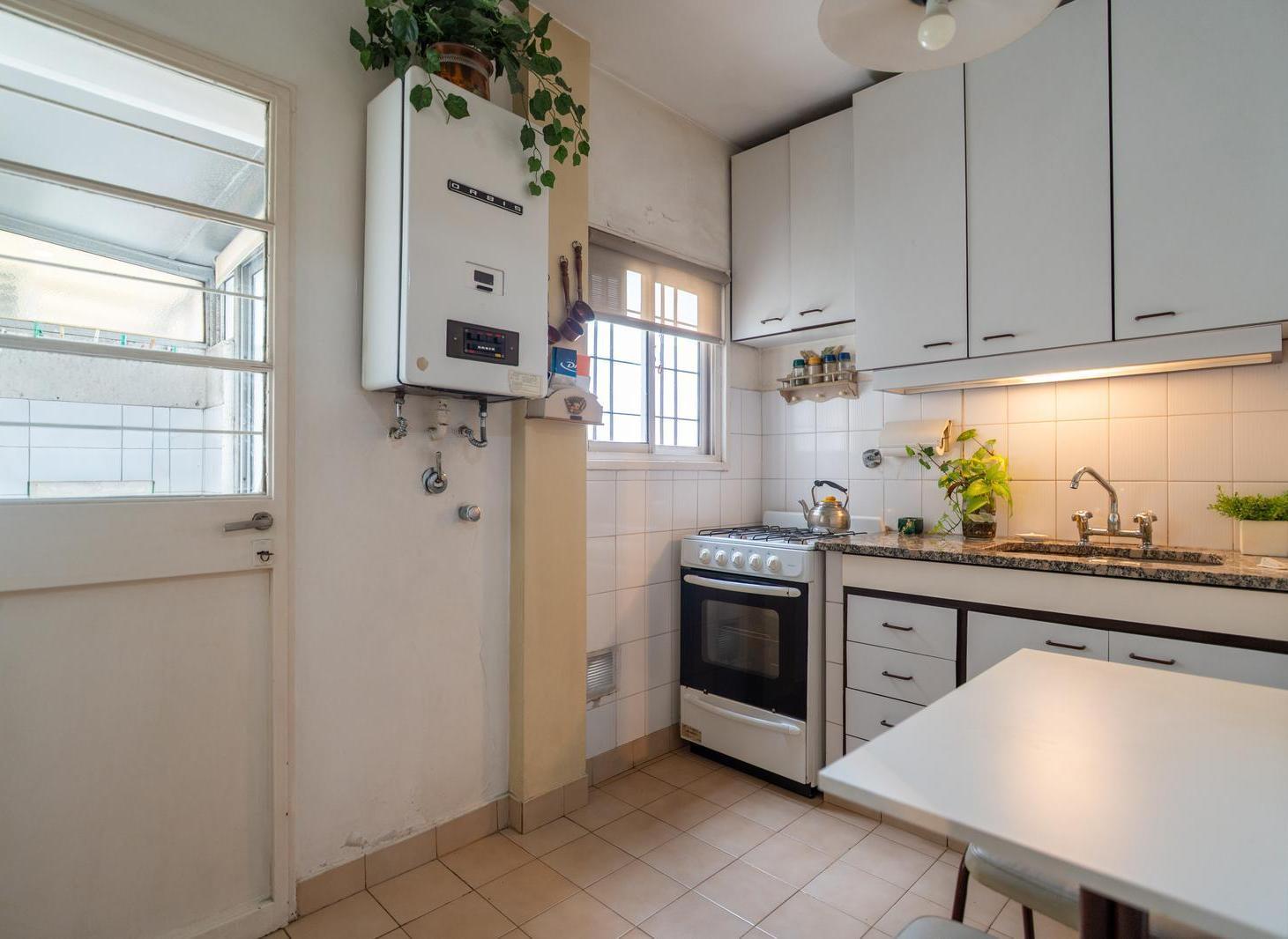 Foto de Venta Departamento de 2 Ambientes con Amplio Balcón Aterrazado al Frente, imagen 3