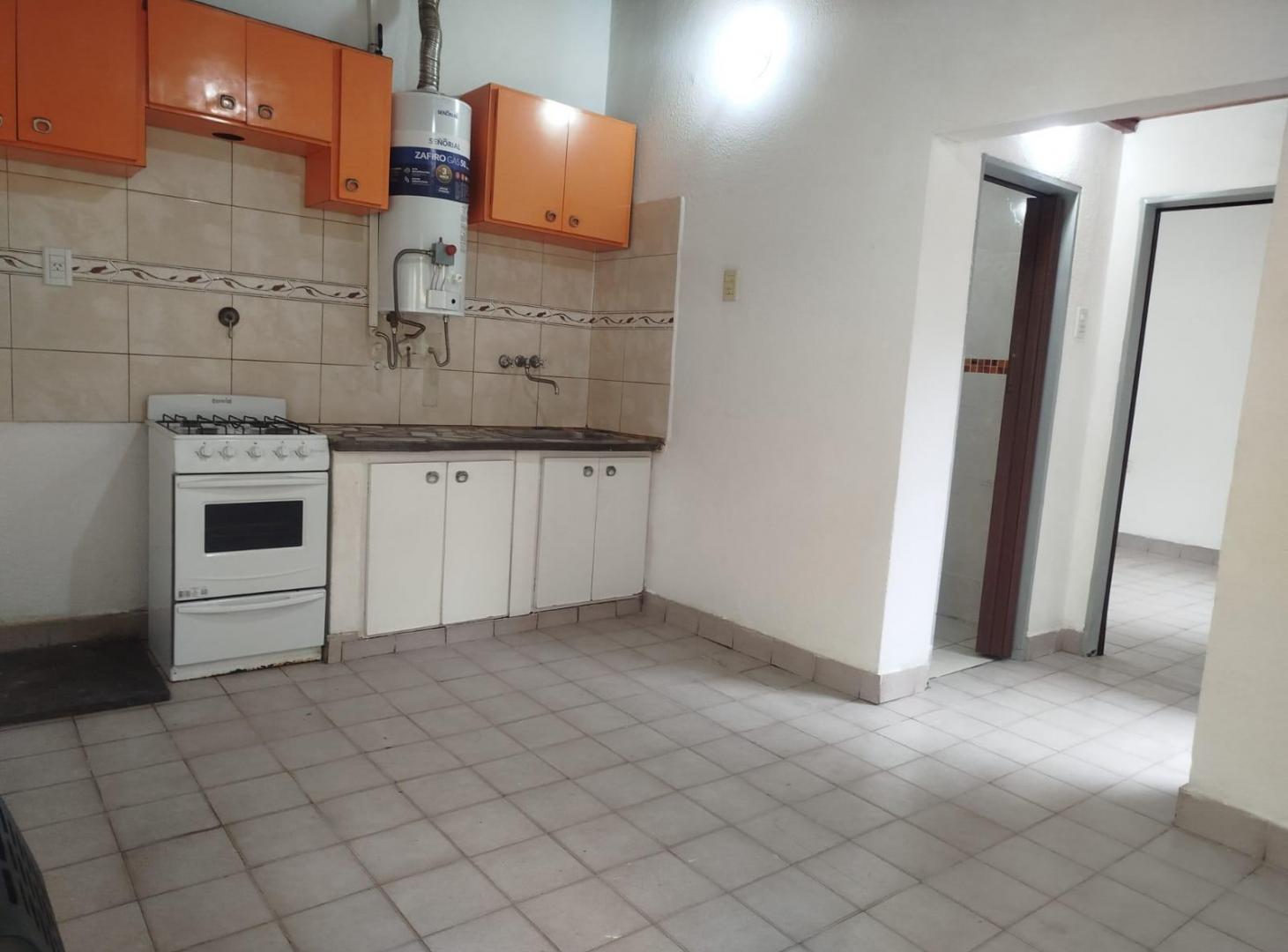 Foto de VENTA PH 2 AMBIENTES PATIO APTO CRÉDITO, OPORTUNIDAD PRIMERA VIVIENDA O, imagen 1