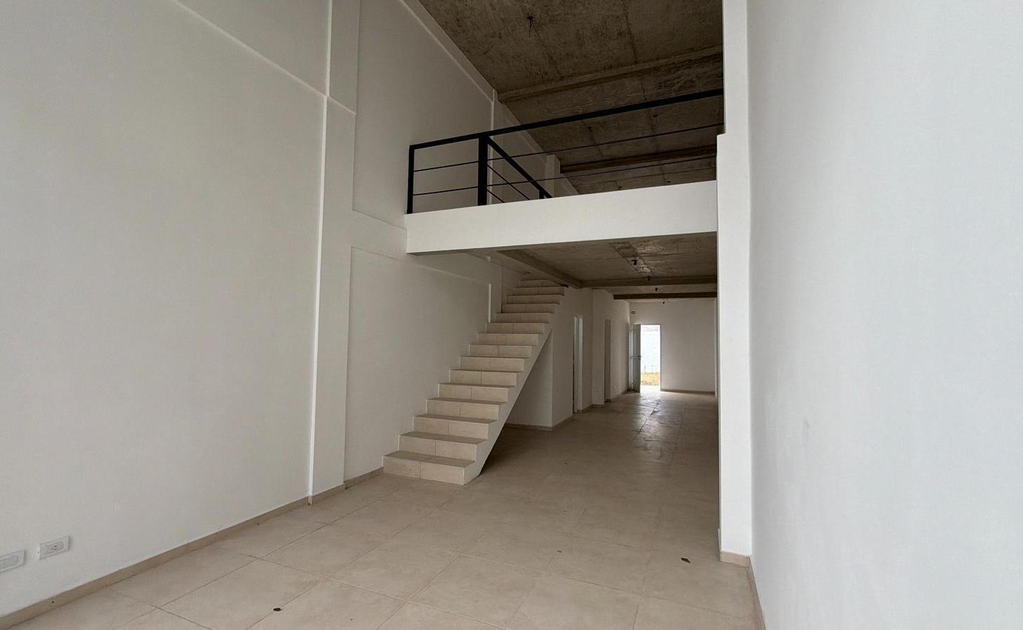 Foto de VENTA | PERMUTA | LOCAL COMERCIAL A ESTRENAR | ¡SIN EXPENSAS! | DOBLE, imagen 1