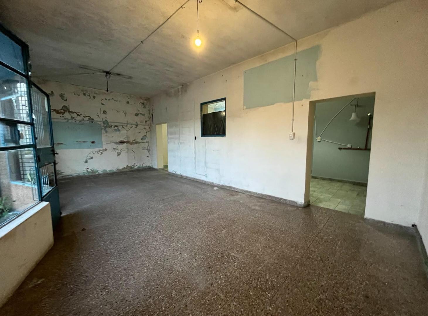 Foto de VENTA LOCAL COMERCIAL CON ENTRADA INDEPENDIENTE EL TALAR, TIGRE, imagen 3