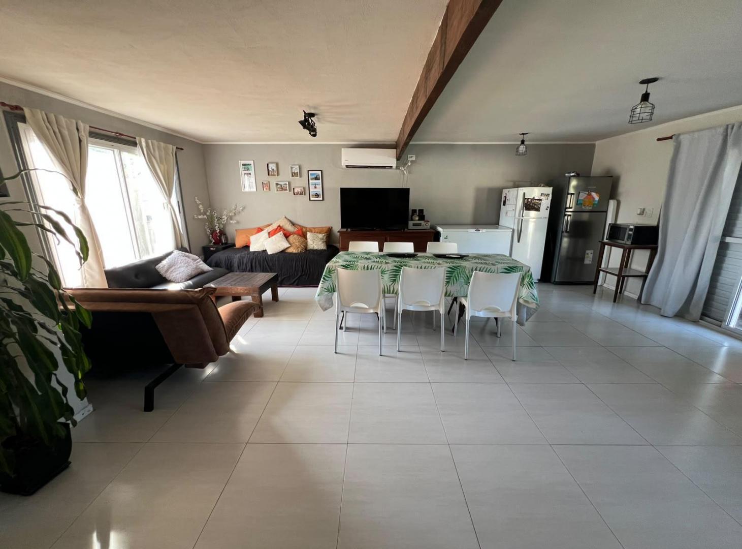 Foto de VENTA CASA 3 AMBIENTES CON PARQUE PISCINA Y ESPACIO VERDE VILLA ROSA, imagen 4