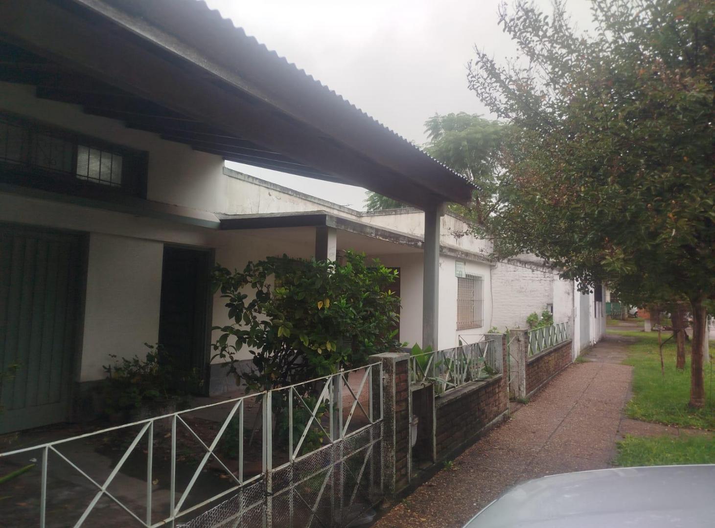 Foto de VENTA CASA 3 AMBIENTES COCHERA CUBIERTA 4 AUTOS HURLINGHAM APTO CREDITO, imagen 5