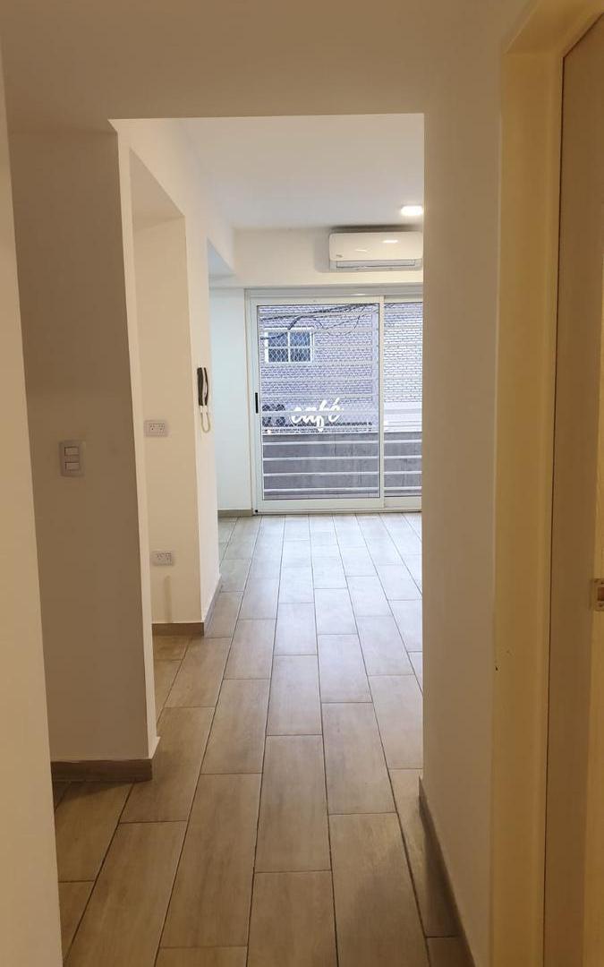 Foto de DEPARTAMENTO 2 AMBIENTES- ALQUILER- BALCON- BAJAS EXPENSAS- PATERNAL, imagen 4