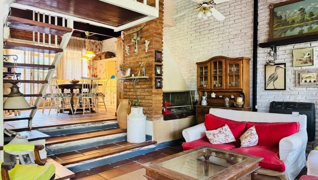 VENTA CASA 4 AMBIENTES PILETA PARRILLA MASCHWITZ CLUB COUNTRY PERMUTA APTO CREDITO