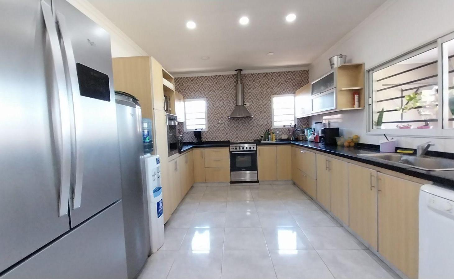 Foto de VENTA CASA 6 AMBIENTES PILETA PARRILLA BARRIO SEMICERRADO LOS CEIBOS, imagen 5