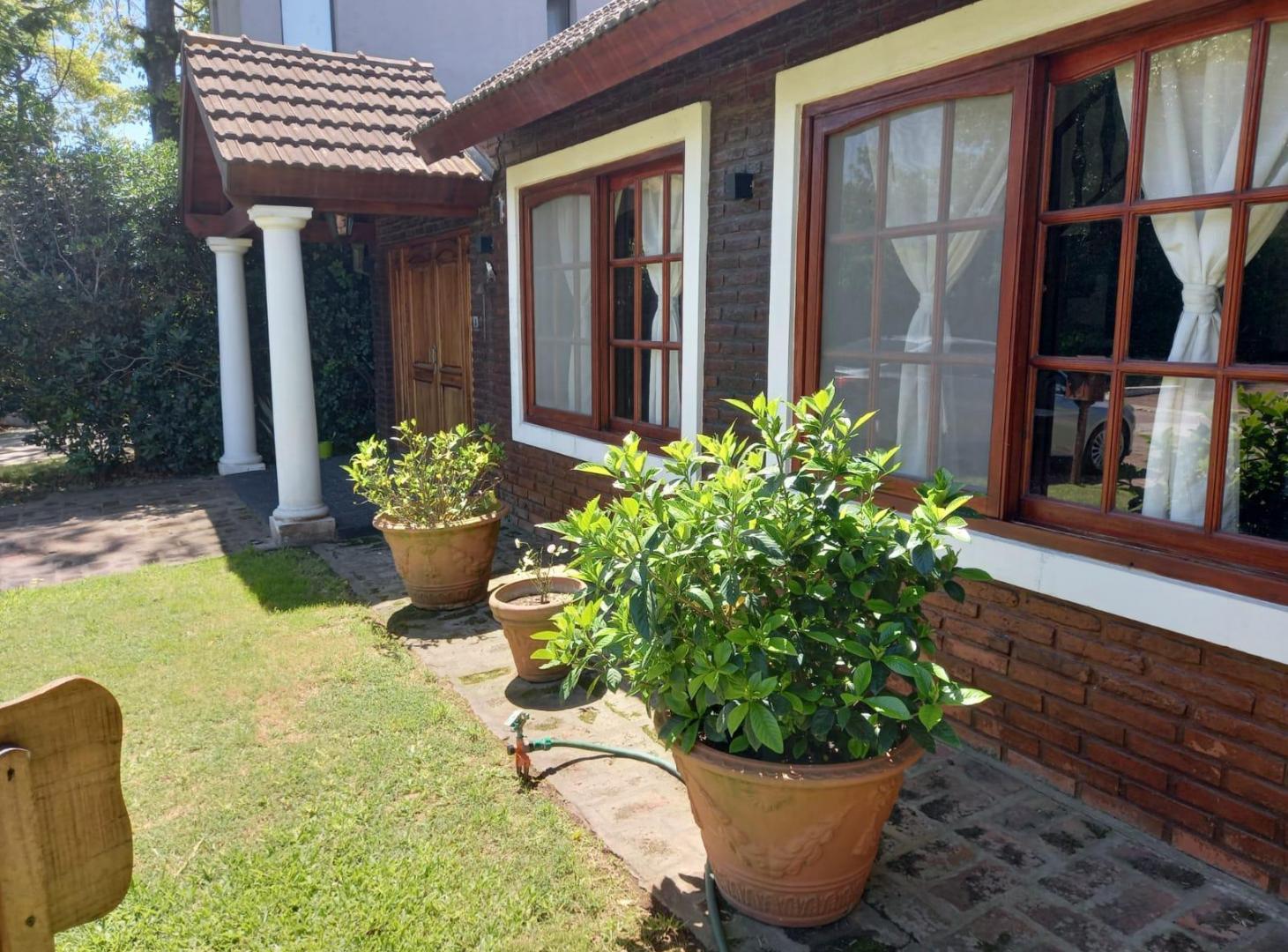 VENTA CASA 4 AMBIENTES PILETA PARRILLA MASCHWITZ CLUB COUNTRY APTO CREDITO PERMUTA