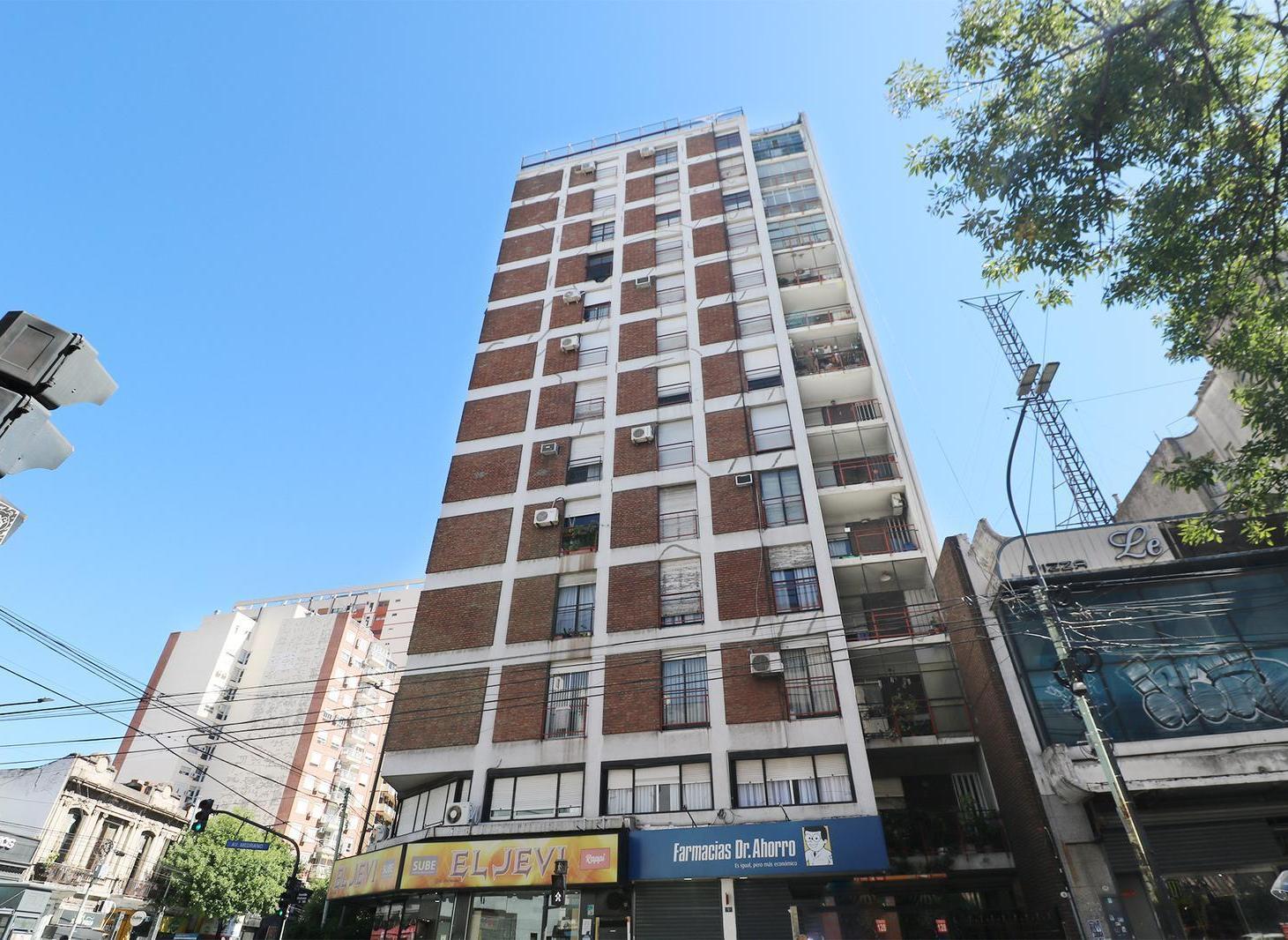 Foto de VENTA DEPARTAMENTO DE 3 AMBIENTES - ALMAGRO - AL FRENTE - VISTA ABIERTA, imagen 4