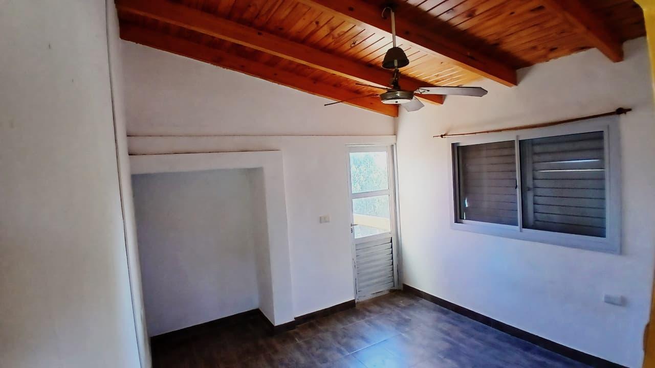 Foto de Venta casa dos Ambientes - APTO CREDITO - Tanti - Cordoba, imagen 5