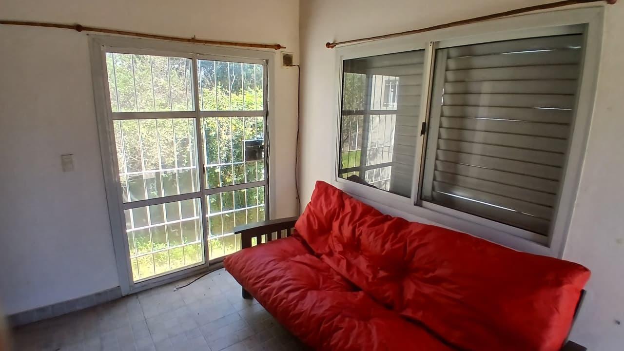 Foto de Venta casa dos Ambientes - APTO CREDITO - Tanti - Cordoba, imagen 2