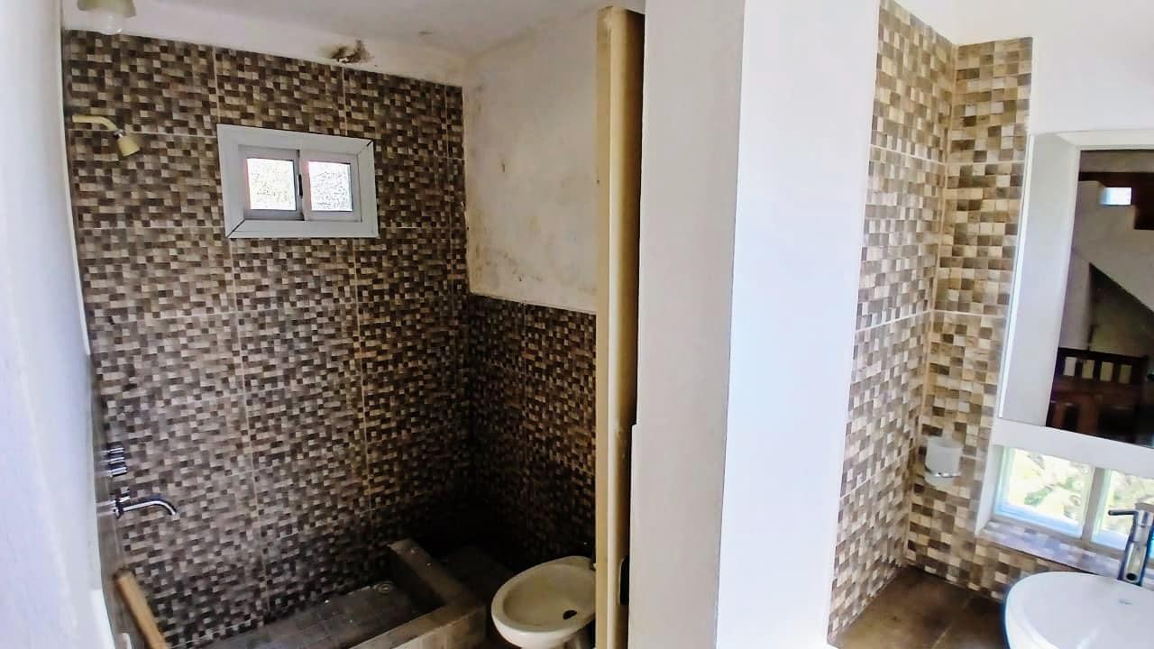 Foto de Venta casa dos Ambientes - APTO CREDITO - Tanti - Cordoba, imagen 1