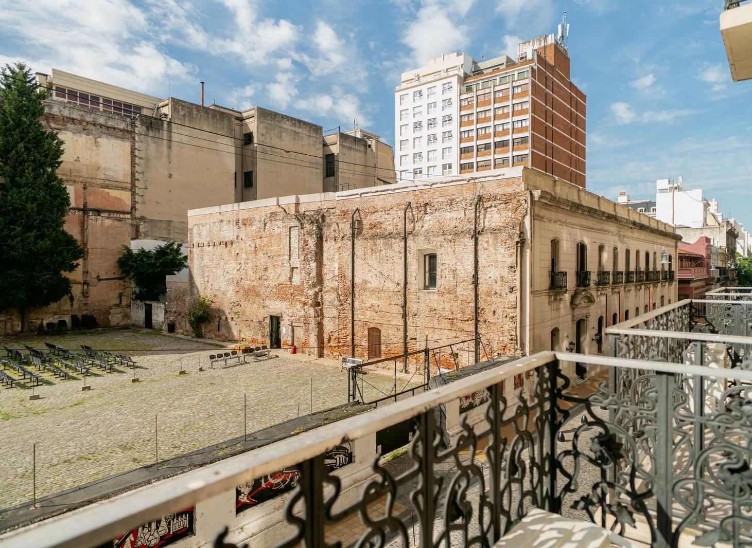 Foto de VENTA DEPARTAMENTO 5 AMBIENTES - PERÚ 247 · MONSERRAT - CASCO HISTÓRICO, imagen 2