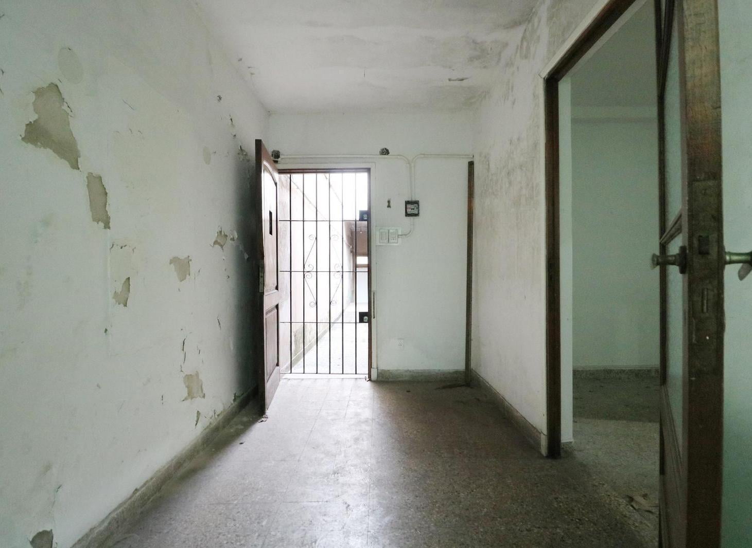 Foto de VENTA PH DE 4 AMBIENTES - PARQUE CHACABUCO - TERRAZA - ENTRADA, imagen 5