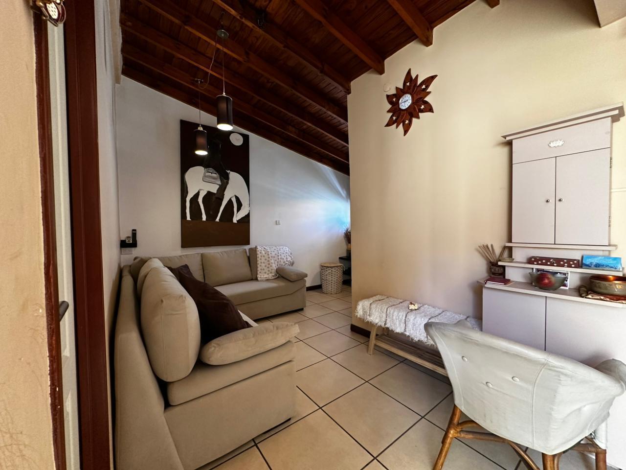 Foto de VENTA PH 4 ambientes- SAN MARTIN - PARRILLA CUBIERTA- ACEPTA PERMUTA, imagen 2