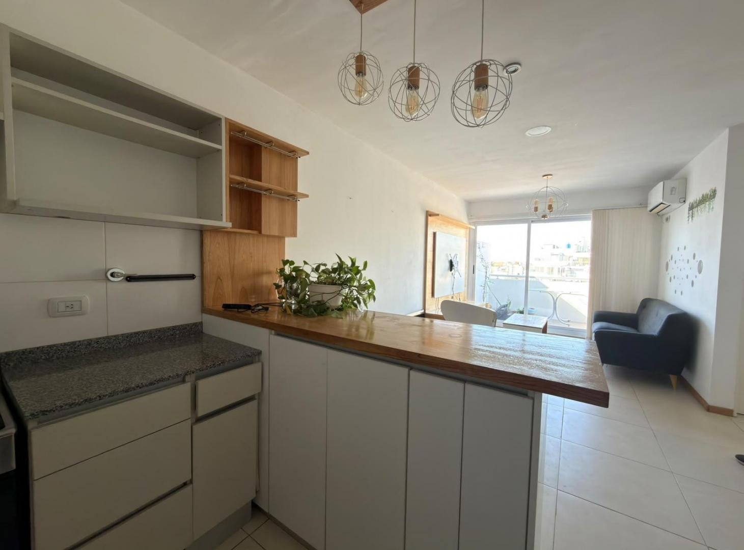 Foto de Alquiler departamento 2 ambientes con parrilla - vista abierta, imagen 1