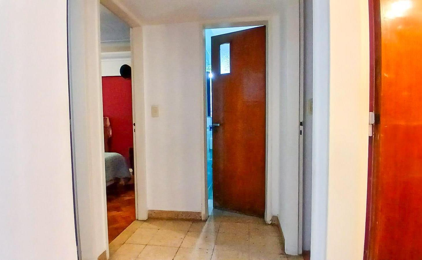 Foto de ALQUILER DEPARTAMENTO 5 AMBIENTES PISO COMPLETO 6TO PISO - AV. BELGRANO, imagen 4