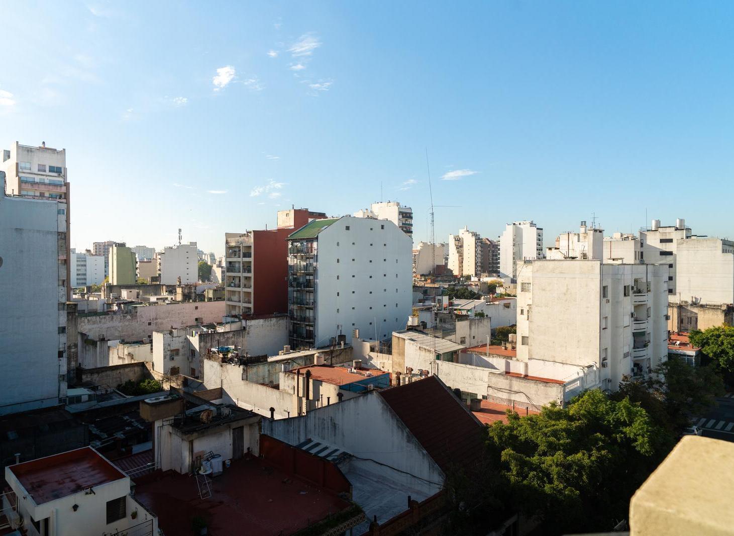 Foto de VENTA DEPARTAMENTO 4 AMBIENTES - APTO CREDITO – SAN CRISTOBAL., imagen 1