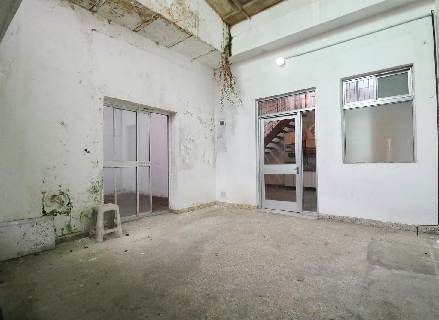 Foto de VENTA PH DE 4 AMBIENTES - PARQUE CHACABUCO - TERRAZA - ENTRADA, imagen 3