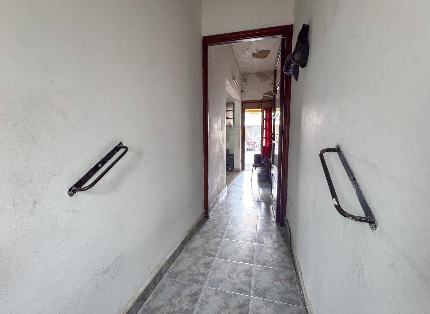 Foto de VENTA CASA 4 AMBIENTES OPORTUNIDAD UNICA EN MATADEROS, imagen 5
