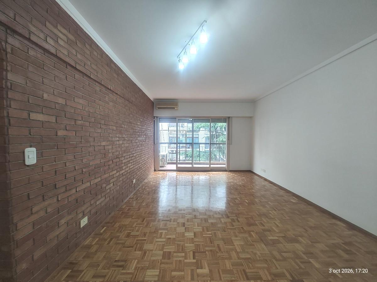 Foto de VENTA DEPARTAMENTO 3 AMBIENTES CON COCHERA FIJA BELGRANO – BALCÓN LUZ, imagen 1