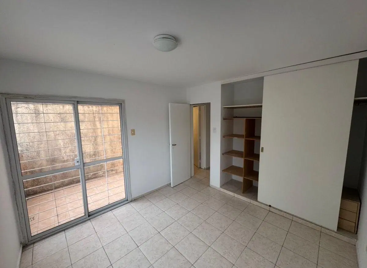 1 DORM C/AMPLIO BALCÓN- EXPENSAS BAJAS 4