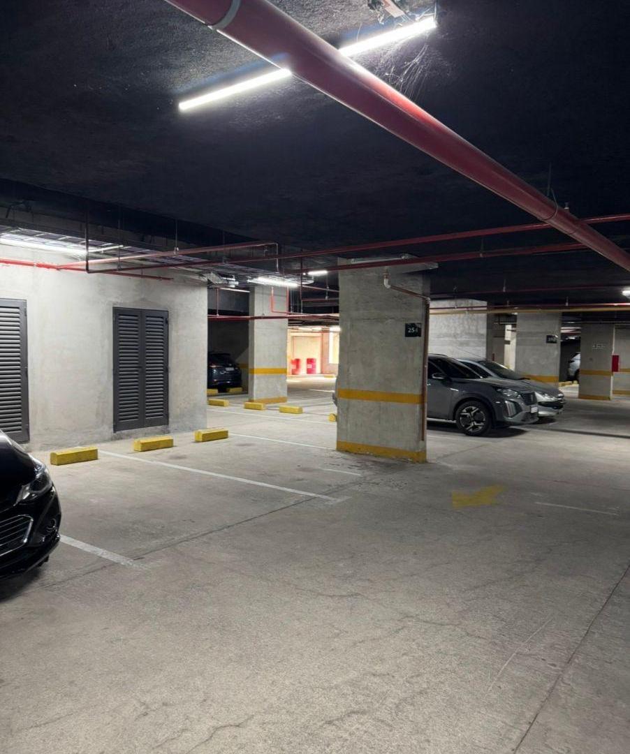 Foto de ALQUILER COCHERA COMPLEJO ÓPERA LÚXURY CONDOMINIUM, imagen 3