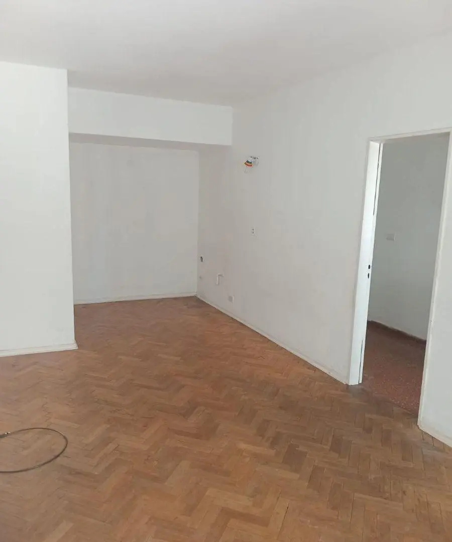 Departamento en venta de 43 m2. aprox. en Quilmes Centro 2