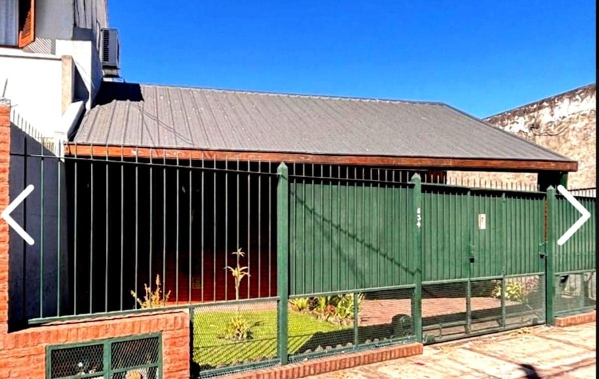Foto de SE VENDE CHALET EN BERNAL, imagen 1