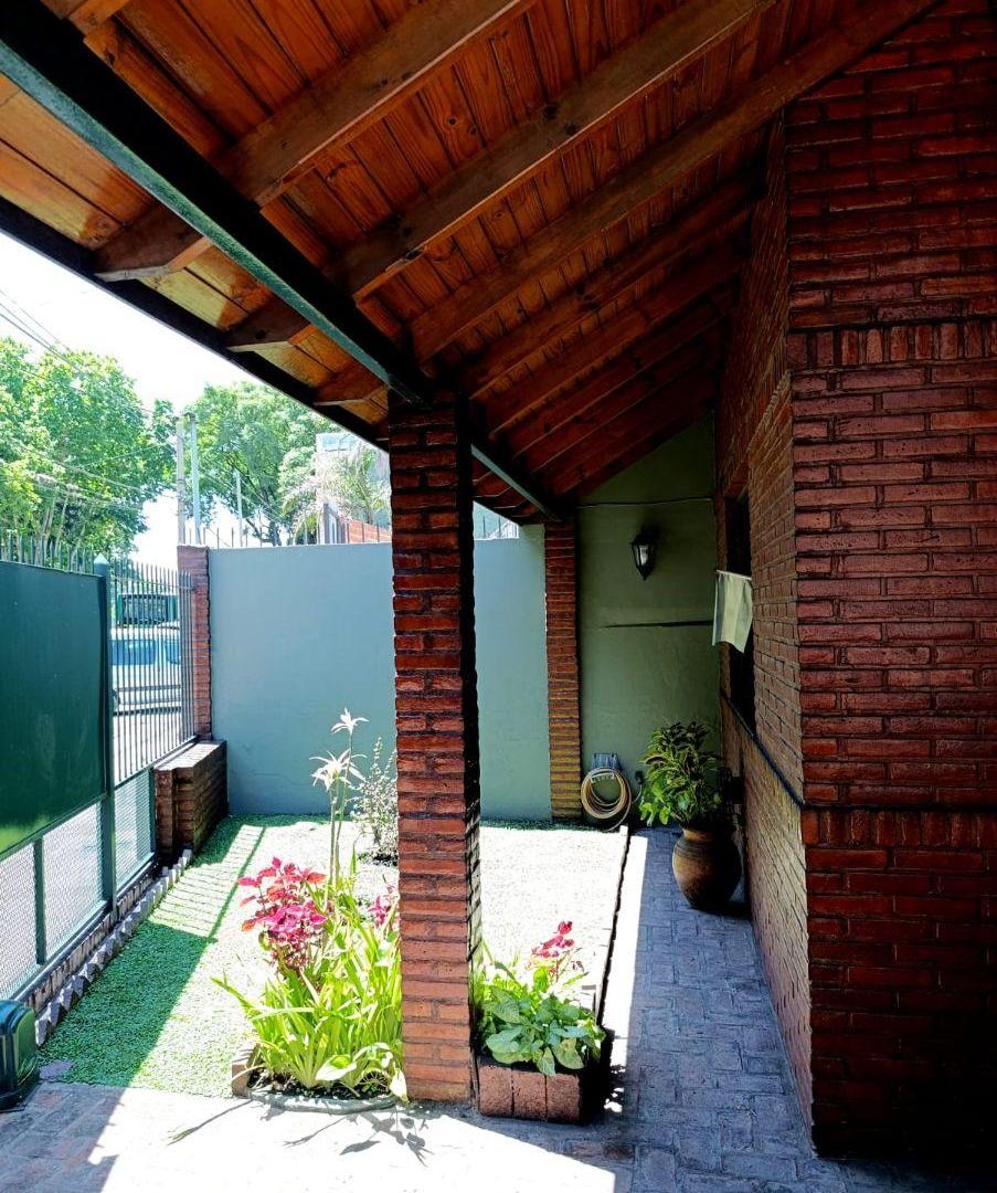 Foto de SE VENDE CHALET EN BERNAL, imagen 2