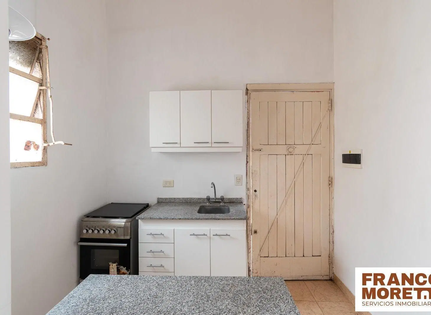 Diseño, luz de tarde y tu propio home-office a pasos de Parque Lezama 2