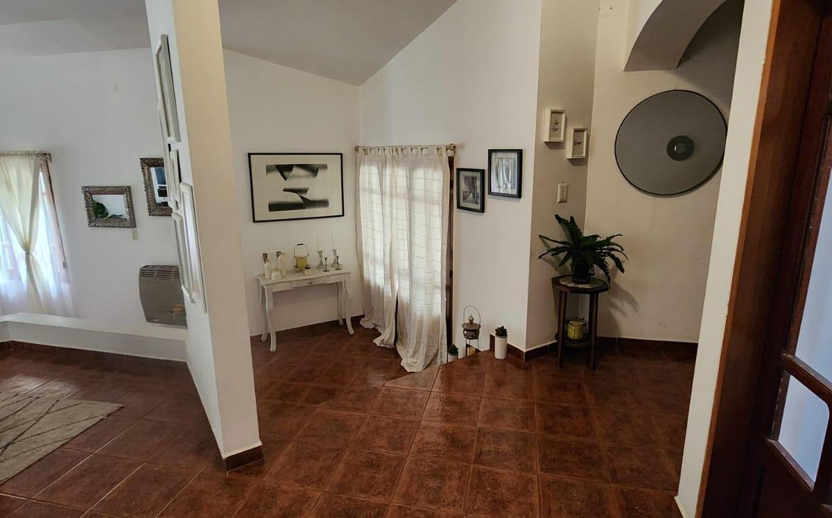 4 Dorm en Suite - Galería - Quincho - 1.500 m² Terreno 5