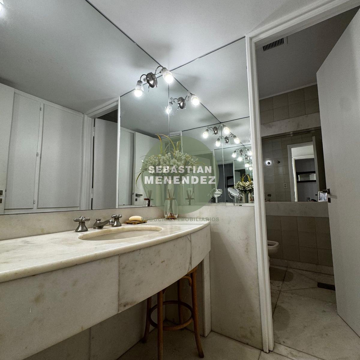 4 Dorm en Planta Baja (1 en Suite) - Quincho Cerrado 2